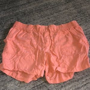 Old navy peach pink shorts